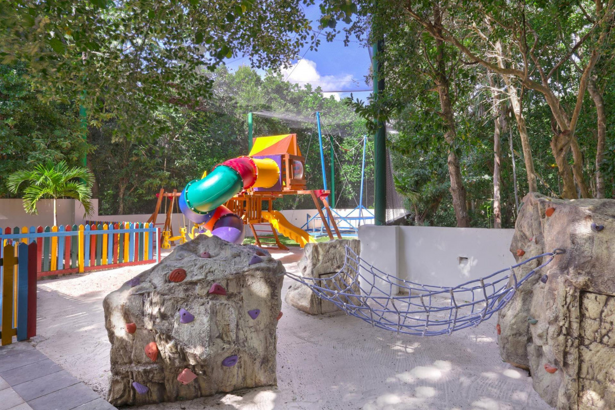 SUNSCAPE AKUMAL BEACH RESORT & SPA (EX.GRAND OASIS TULUM) — фото 17