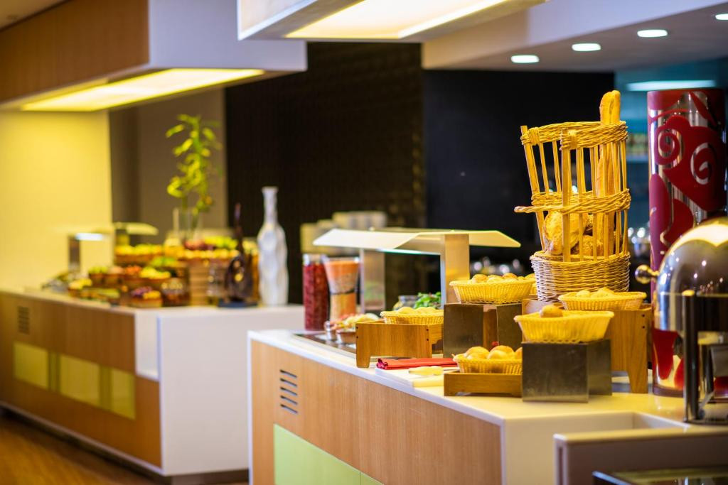 HOLIDAY INN AL SEEB — фото 5