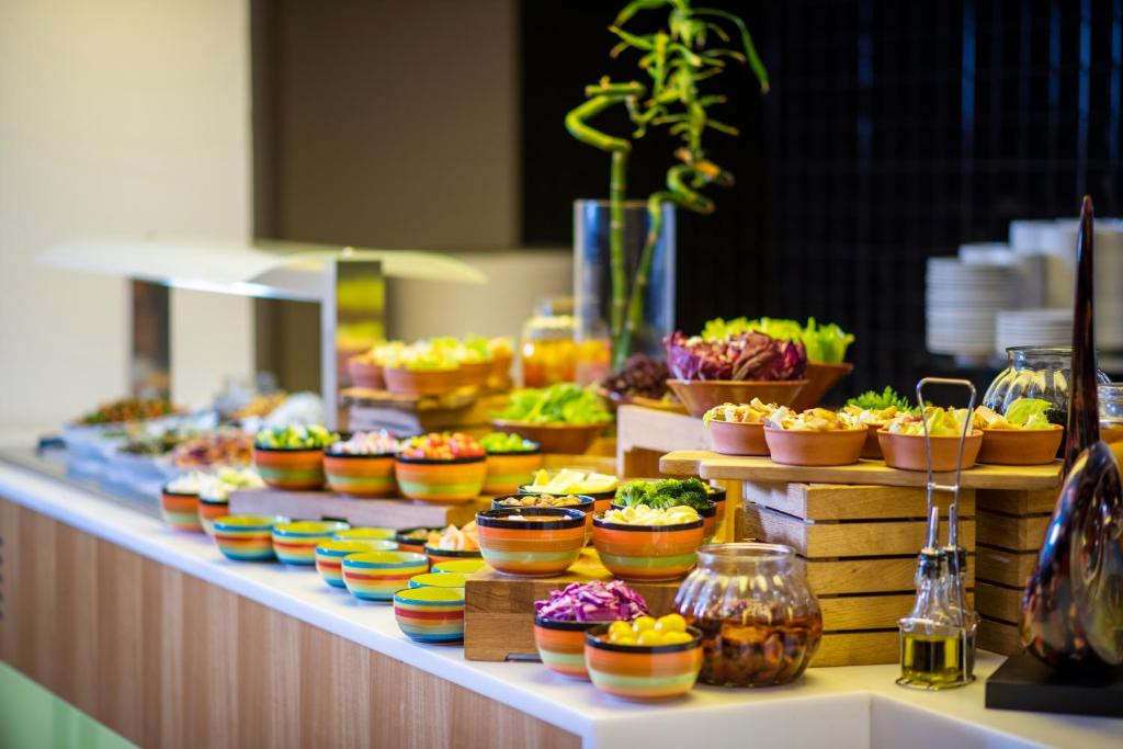 HOLIDAY INN AL SEEB — фото 8