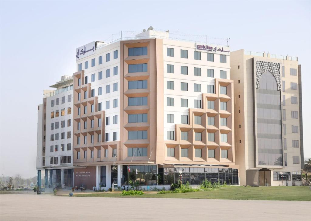 PARK INN BY RADISSON