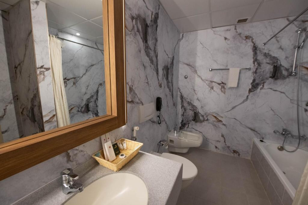 RAMEE GUESTLINE HOTEL QURUM — фото 14
