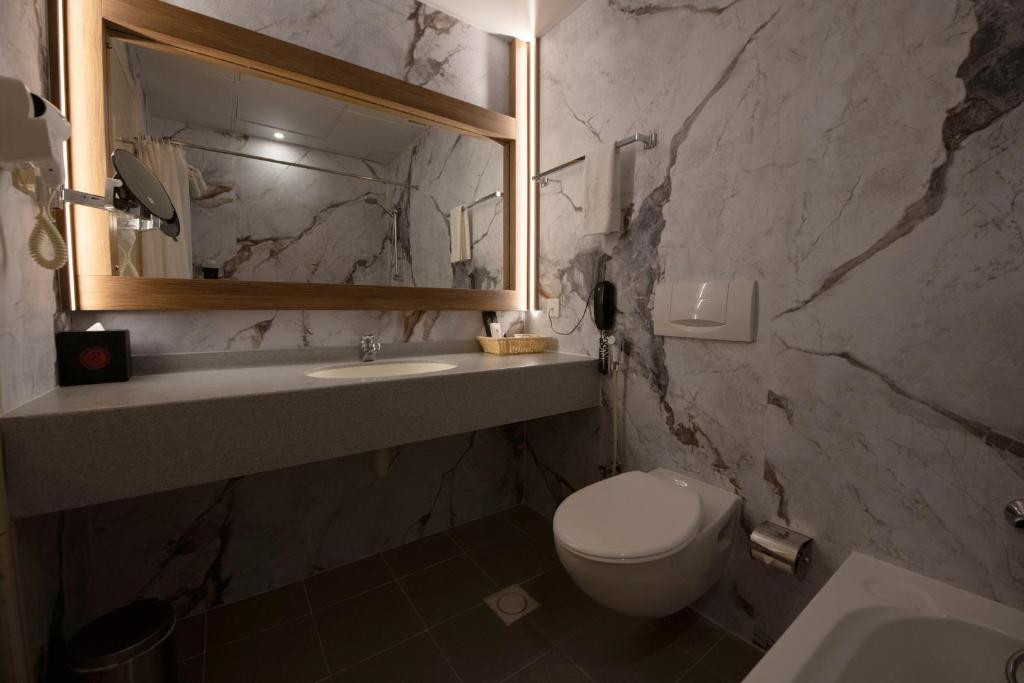 RAMEE GUESTLINE HOTEL QURUM — фото 18