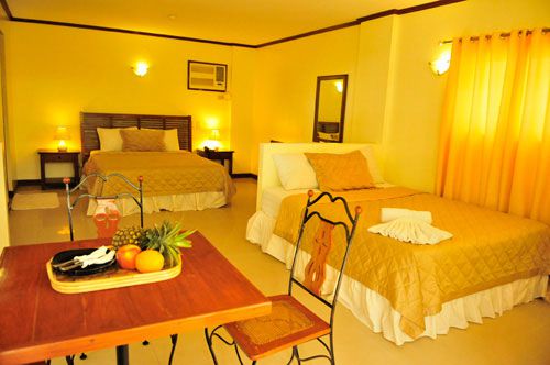 BEACHCOMBER RESORT BORACAY