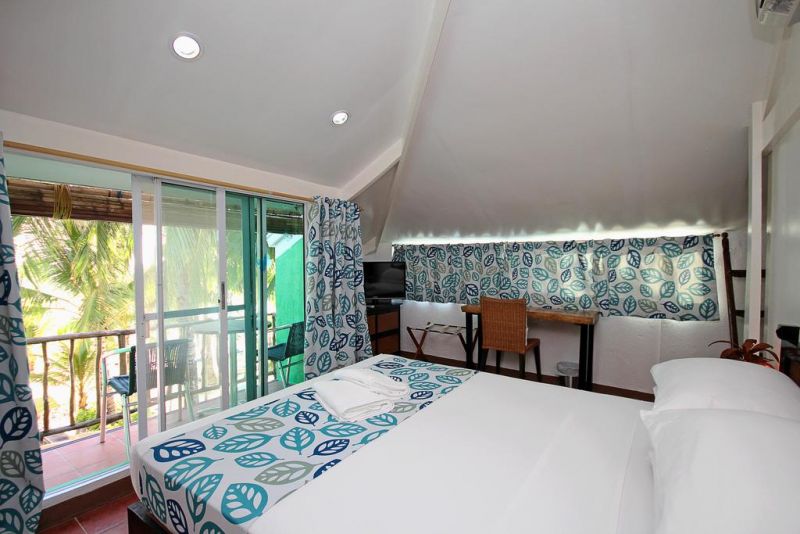 BLUE WAVES BEACH HOUSE — фото 4