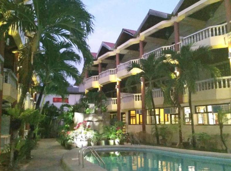 BORACAY PENINSULA RESORT