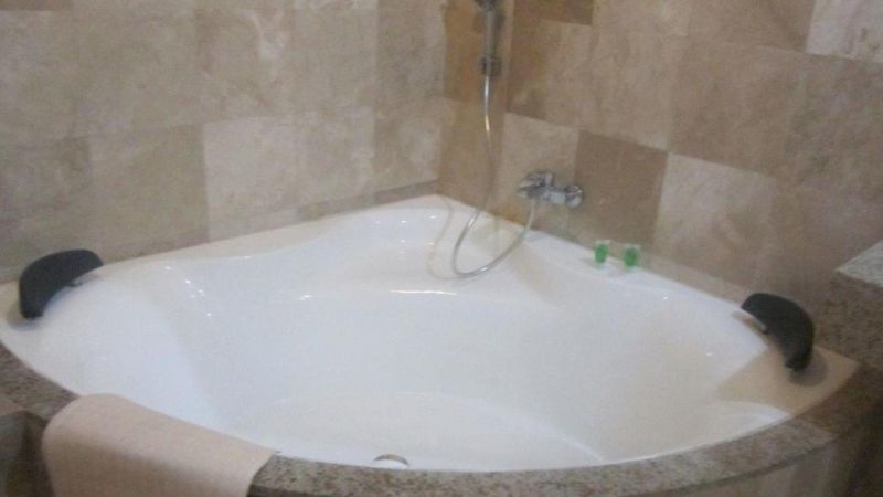CROWN REGENCY COURTYARD RESORT — фото 16