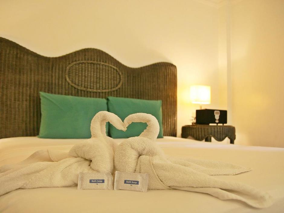 ERUS SUITES HOTEL — фото 13
