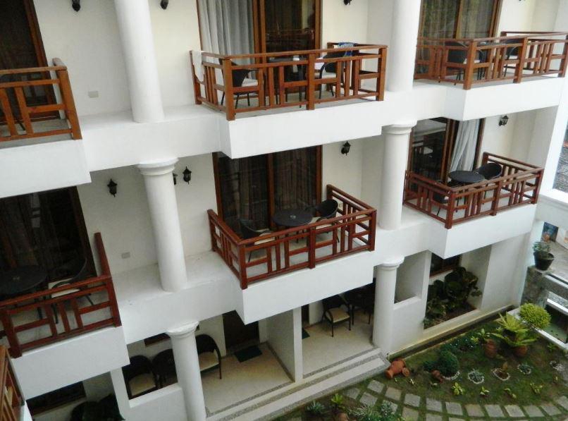 GIULIUS BAMBOO BORACAY ITALIAN RESORT