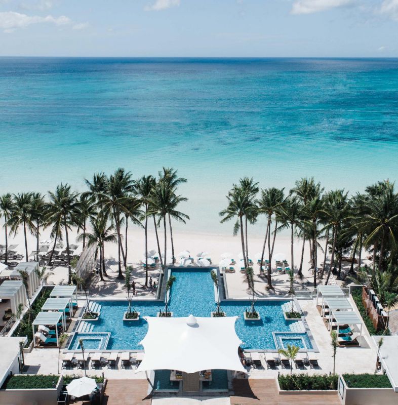 HENANN CRYSTAL SANDS RESORT