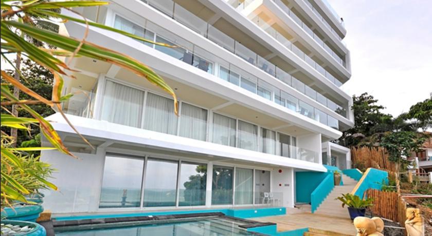 KARUNA BORACAY SUITES