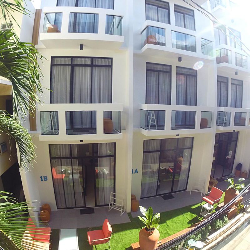 LUXX BOUTIQUE BORACAY