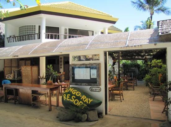 MANGO-RAY RESORT