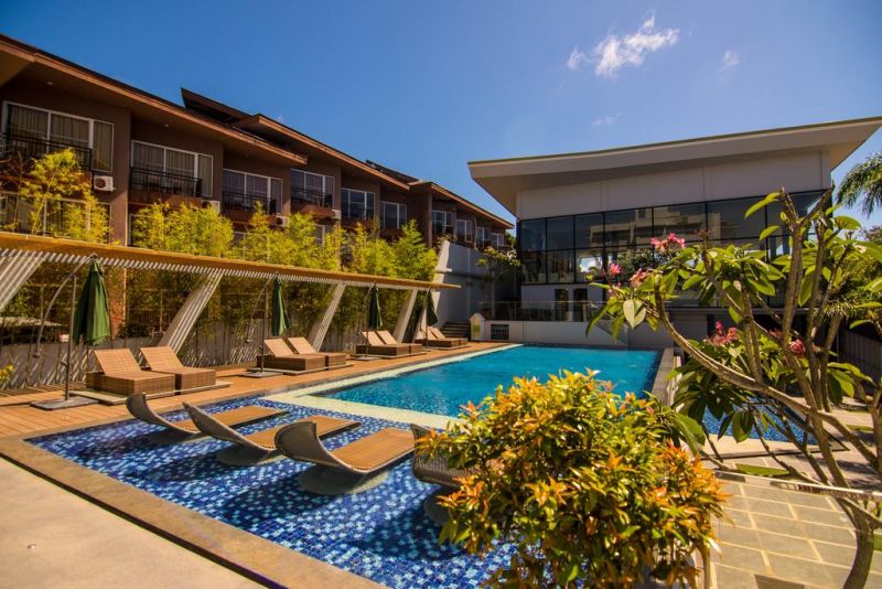 PINNACLE RESORT & VILLAS BORACAY