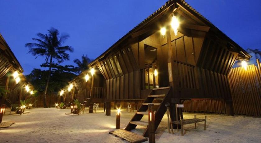 PITO HUTS