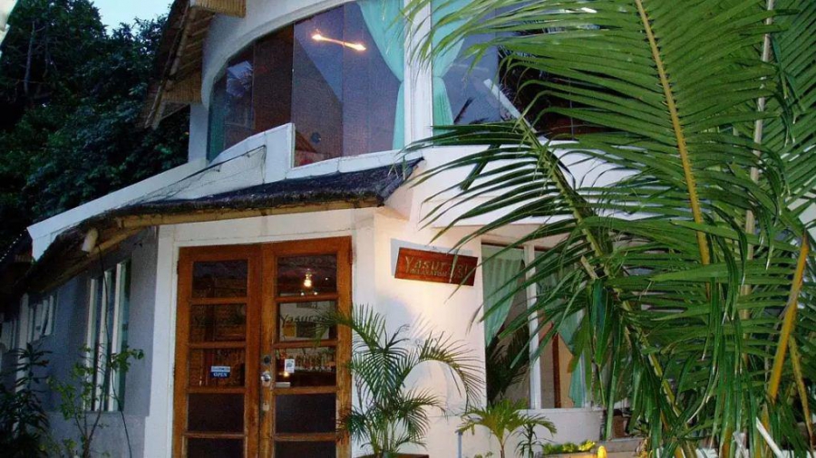 SURFSIDE BORACAY RESORT & SPA