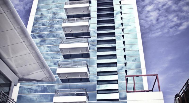 ALLURE HOTEL & SUITES