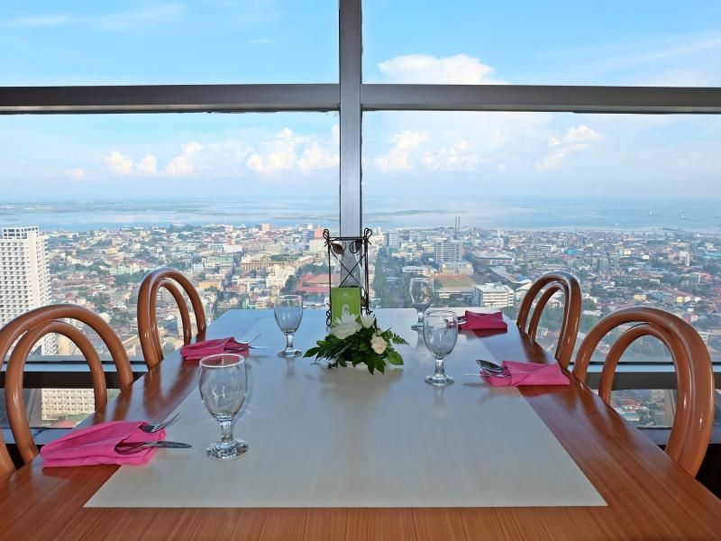 CROWN REGENCY HOTEL & TOWERS CEBU — фото 15