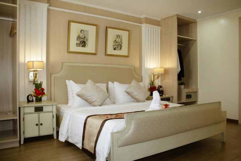 GOLDEN PRINCE HOTEL & SUITES — фото 16