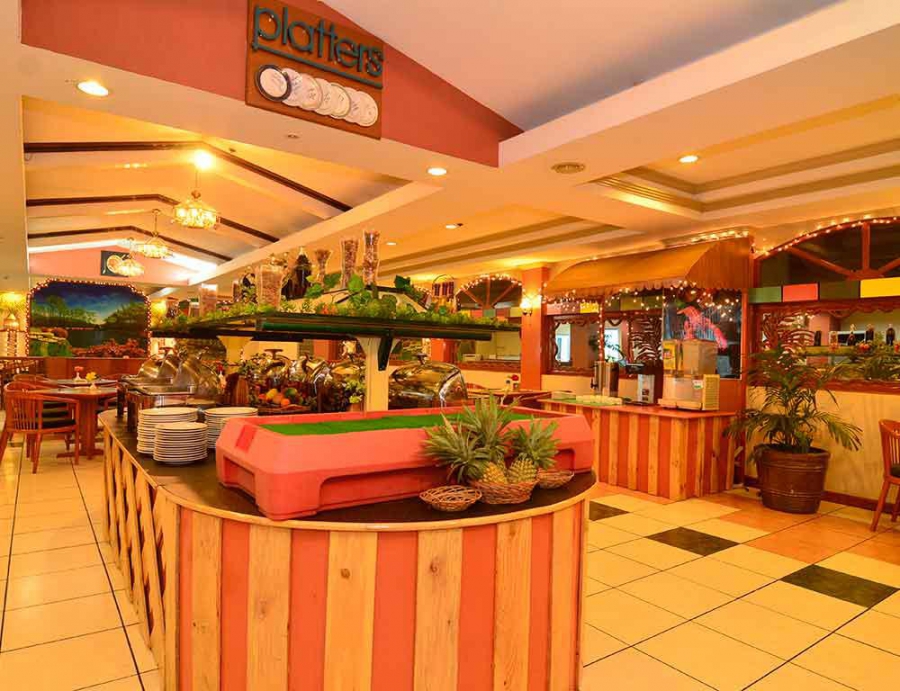 HOLIDAY PLAZA — фото 6