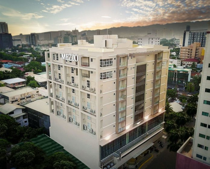 MEZZO HOTEL