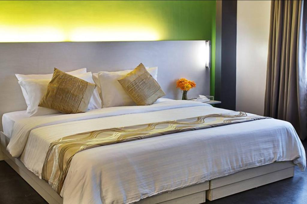 PILLOWS HOTEL — фото 9