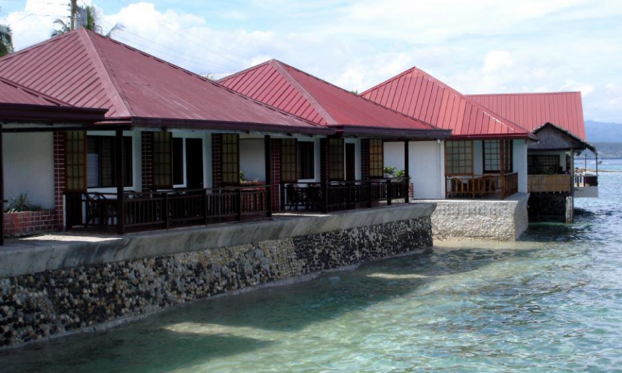 SAVEDRA BEACH RESORT & DIVE CENTER