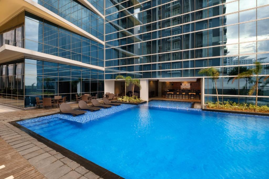 SAVOY HOTEL MACTAN