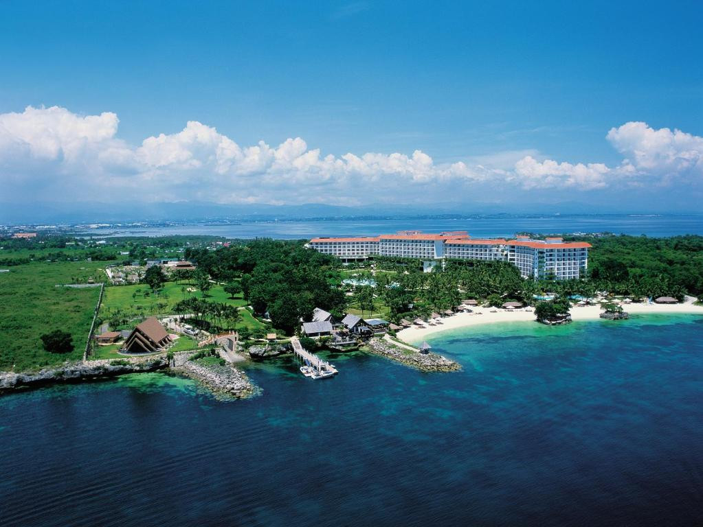 SHANGRI-LA MACTAN RESORT & SPA