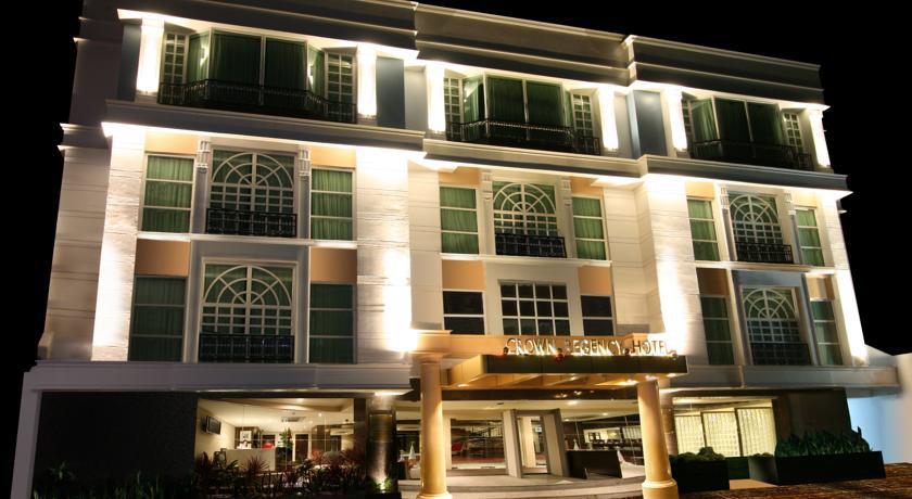 CROWN REGENCY HOTEL MAKATI