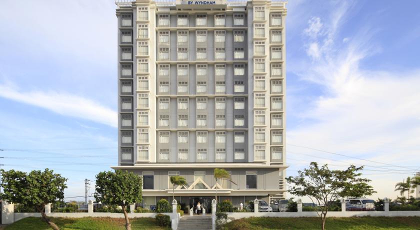MICROTEL MALL OF ASIA