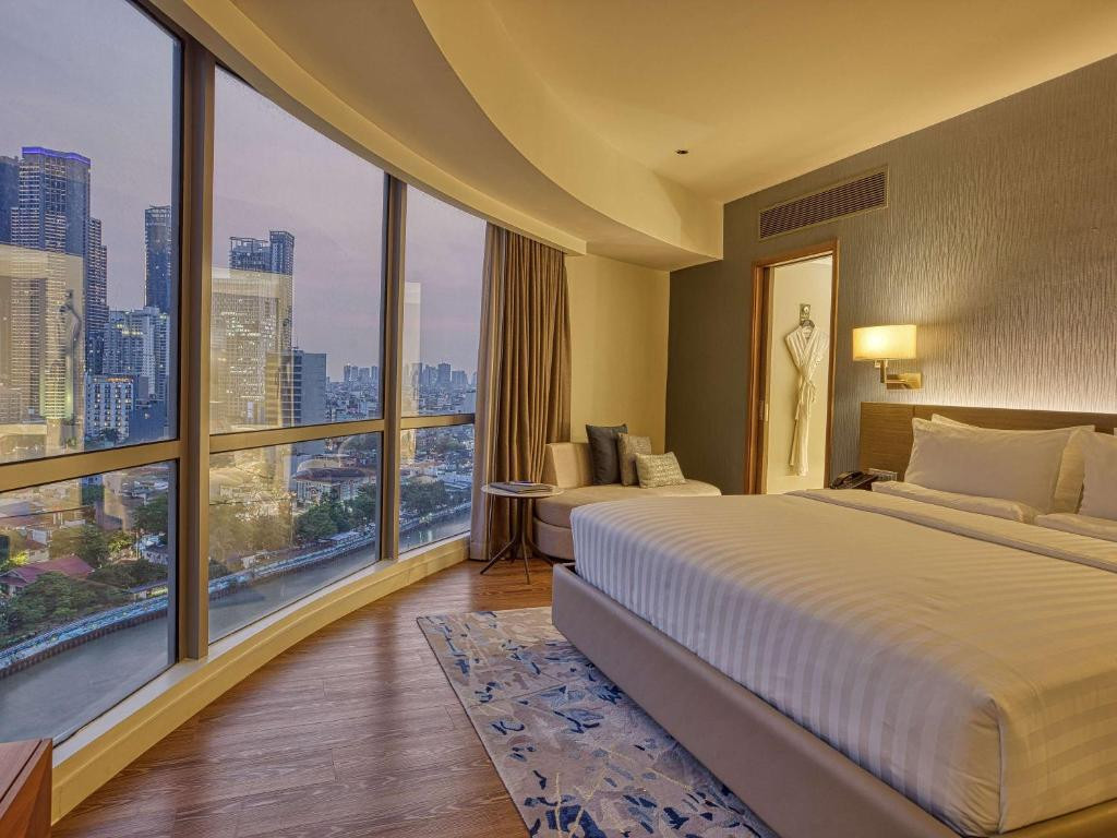 NOVOTEL SUITES MANILA AT ACQUA — фото 12
