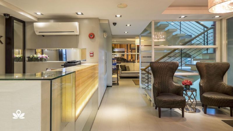 PALM ROCK RESIDENCES