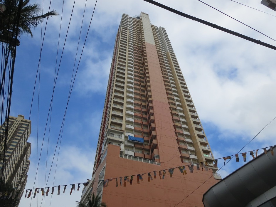 REGENCY GRAND SUITES