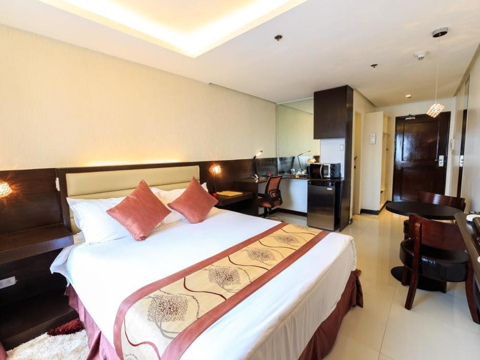 REGENCY GRAND SUITES — фото 4