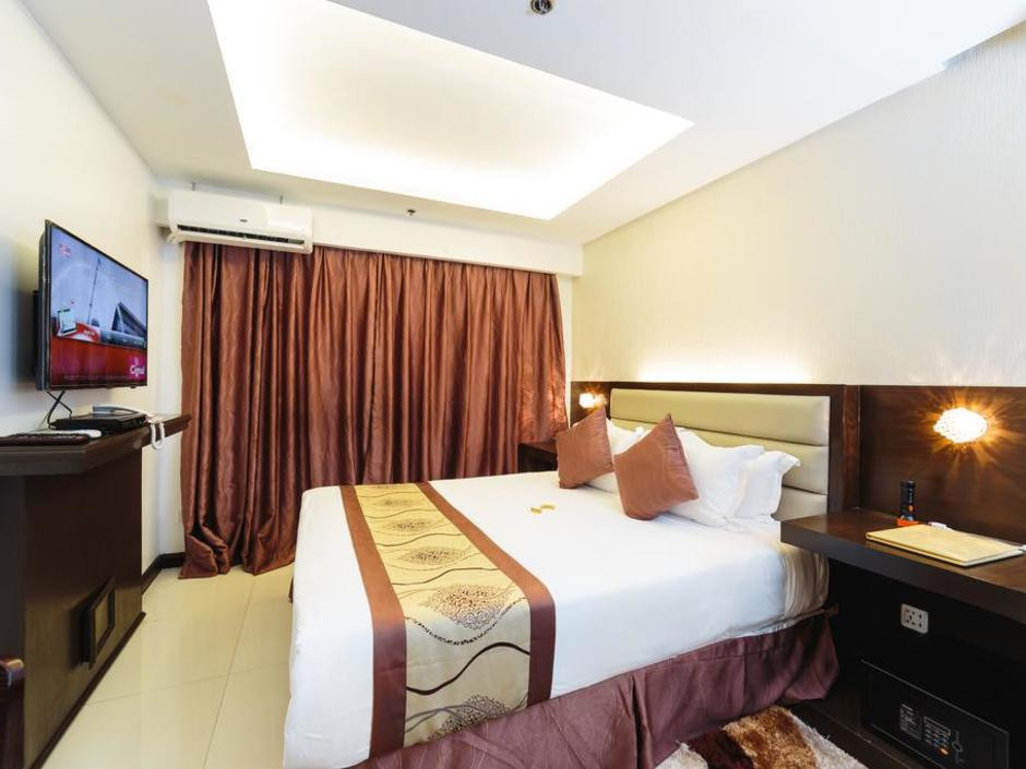 REGENCY GRAND SUITES — фото 9
