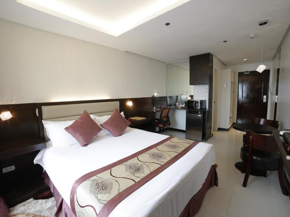 REGENCY GRAND SUITES — фото 12