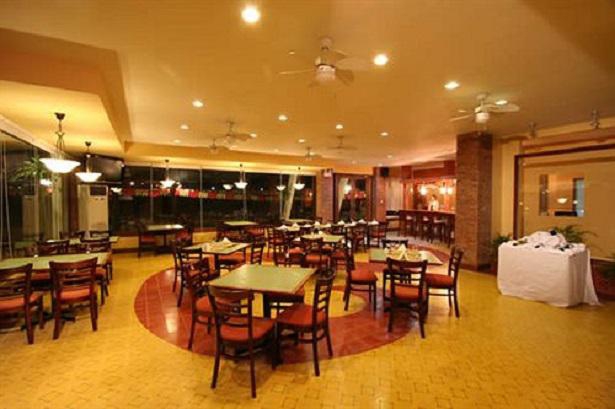 CORON GATEWAY HOTEL & SUITES — фото 10