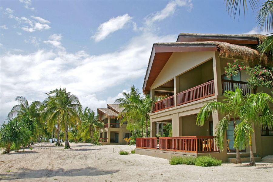 DOS PALMAS RESORT