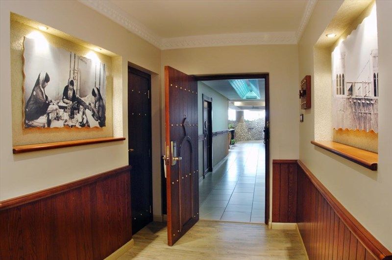 AL LIWAN SUITES — фото 8