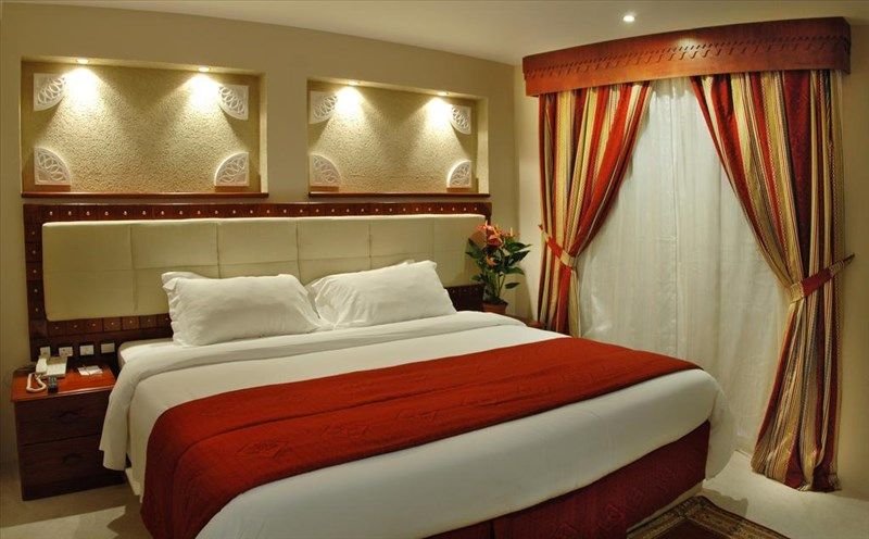 AL LIWAN SUITES — фото 12