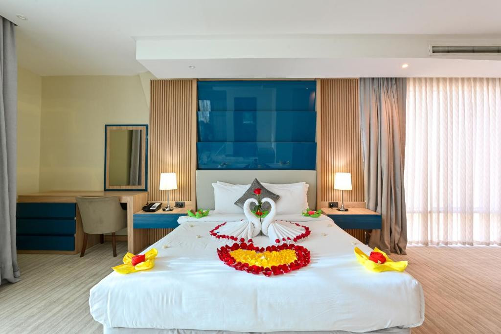 AL MANSOUR SUITES HOTEL — фото 10