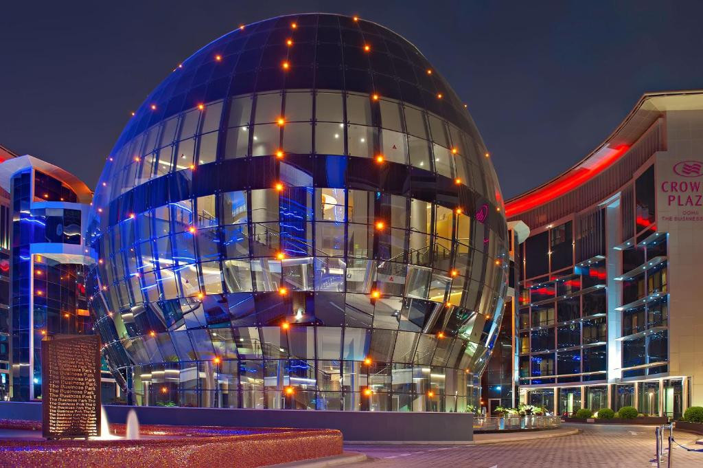 CROWNE PLAZA DOHA — THE BUSINESS PARK