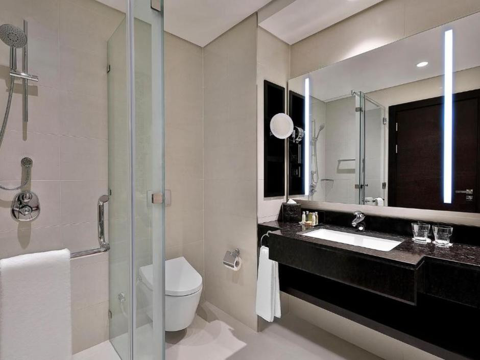 DOUBLETREE BY HILTON DOHA AL SADD  — фото 13
