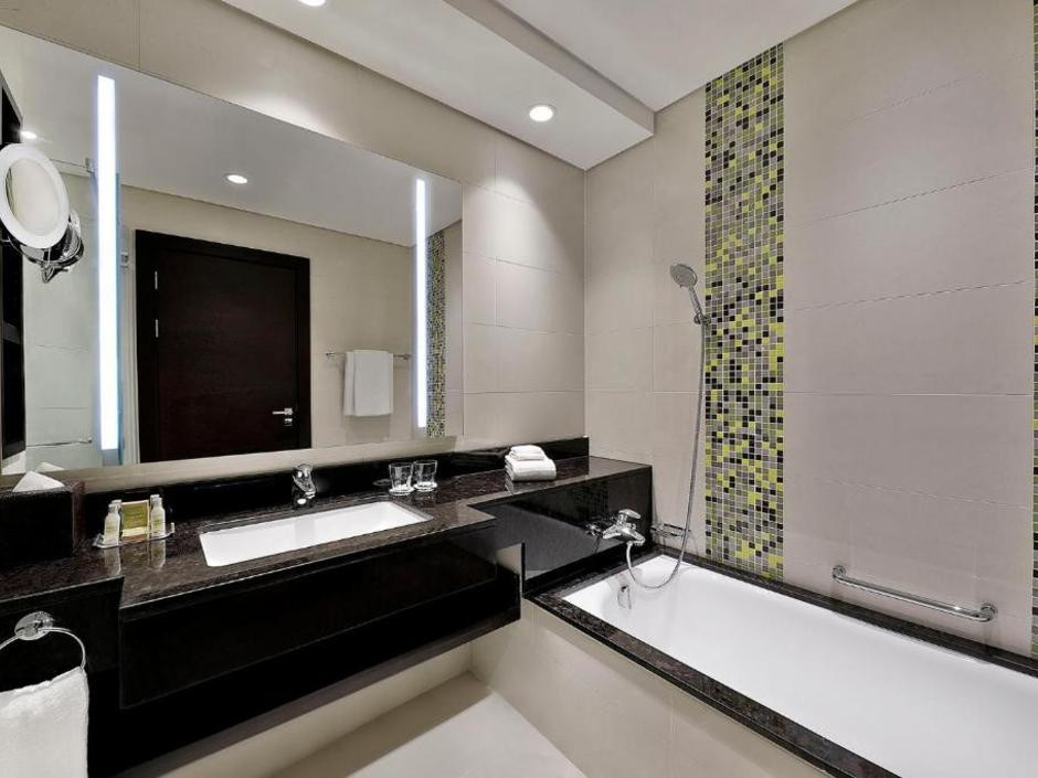 DOUBLETREE BY HILTON DOHA AL SADD  — фото 15