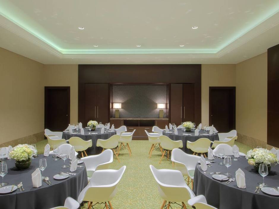 DOUBLETREE BY HILTON DOHA AL SADD  — фото 16