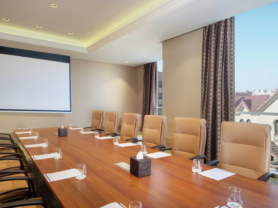 DOUBLETREE BY HILTON DOHA AL SADD  — фото 18