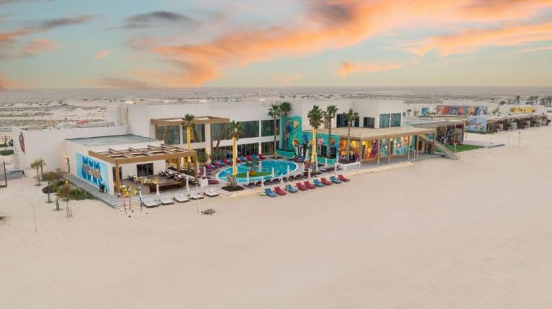 FUWAIRIT KITE BEACH TAPESTRY COLLECTION BY HILTON — фото 2