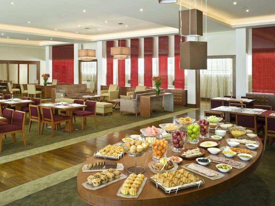 GRAND HYATT DOHA HOTEL & VILLAS — фото 17