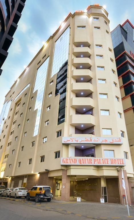 GRAND QATAR PALACE