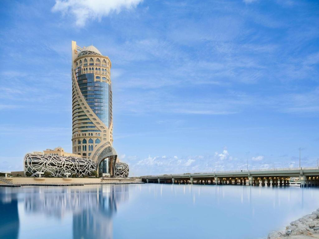 MONDRIAN DOHA
